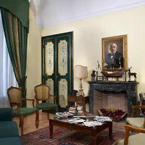 https://chiaja-hotel-de-charme.hotels-amalfi.com