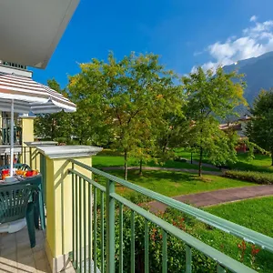 https://residence-porto-letizia.it-lombardy.com